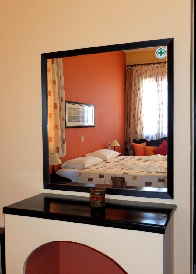 Aeriko Benovias Rooms & Apartments Karfas Exterior foto